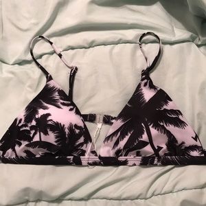 Black and White Bikini Top!!!